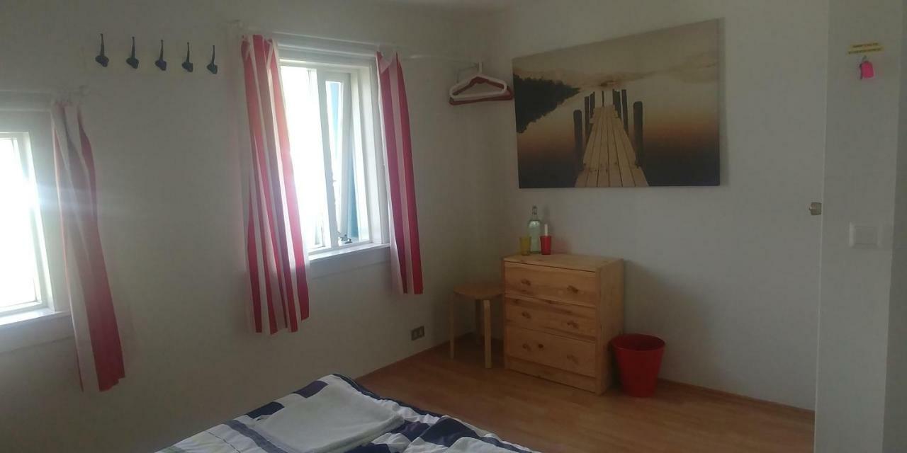 East Iceland Homestay Eskifjörður Eksteriør bilde