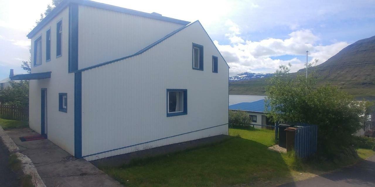 East Iceland Homestay Eskifjörður Eksteriør bilde